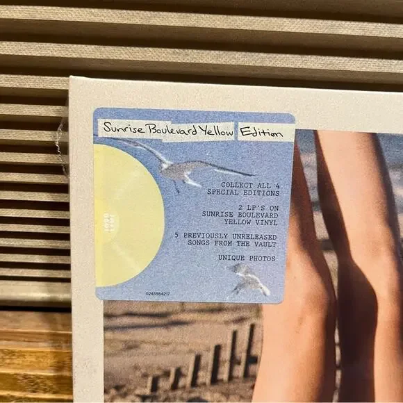 Taylor Swift Sunrise boulevard yellow limited edition 1989 vinyl